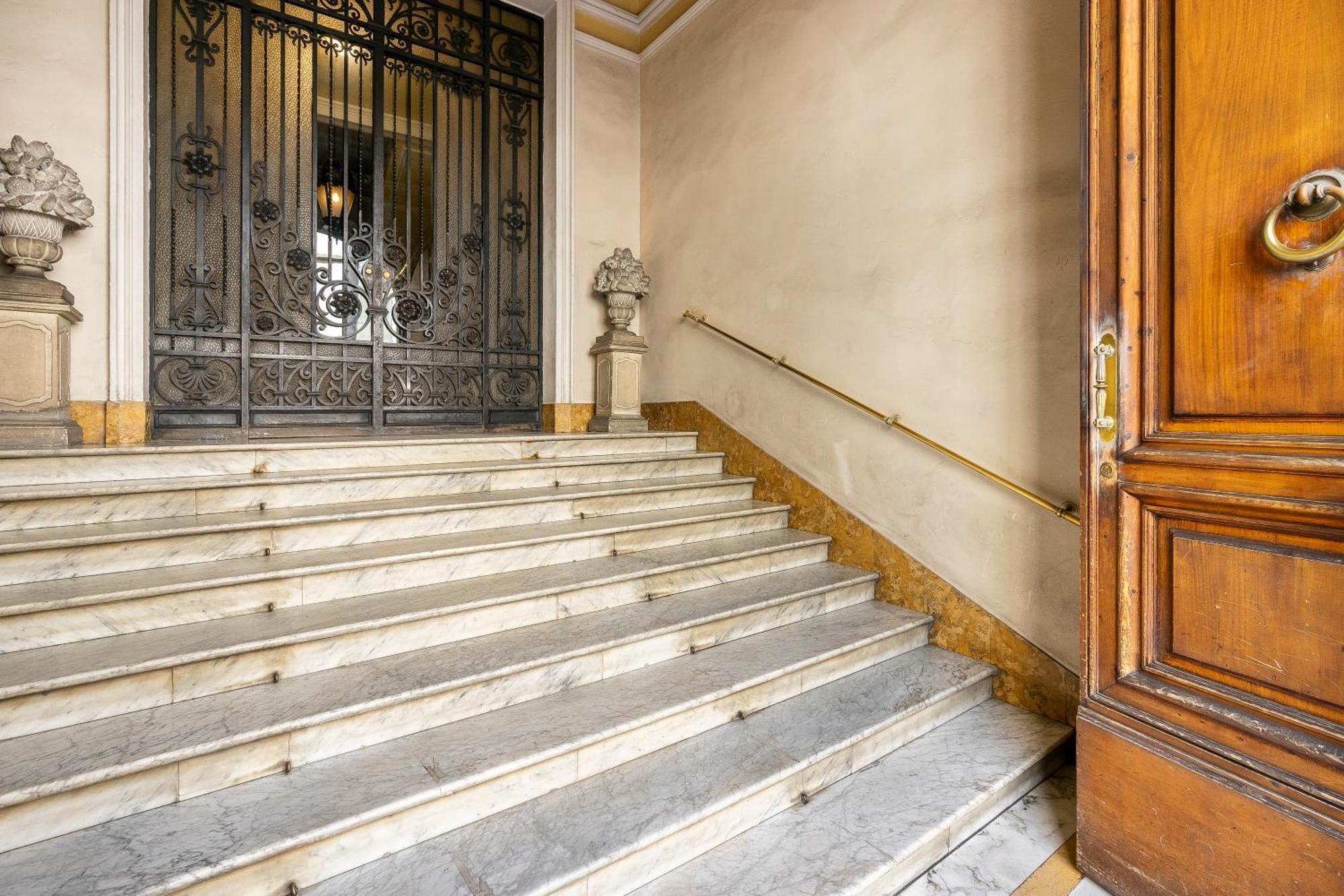 San Marco White Appartamento Luxury Con Garage Su Richiesta Florence Exterior photo